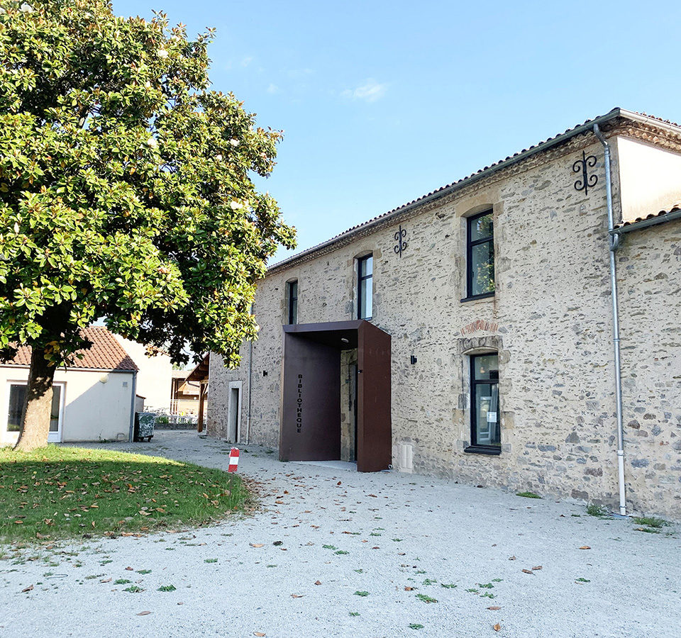 BIBLIOTHÈQUE SAINTE-FLORENCE ESSARTS EN BOCAGE